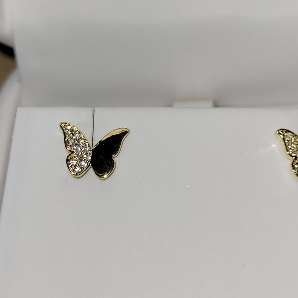 LA Rocks fine silver plated butterfly post earrings NWOT